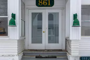 861 W Main St, Dover Foxcroft, ME 04426 - Photo 4