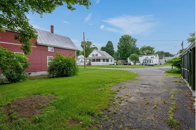 14 Osborne Street, Fairfield, ME 04937 - Photo 34