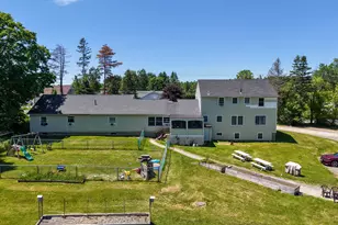 913 Essex St, Bangor, ME 04401 - Photo 4