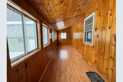 31 Edwards Street, Lincoln, ME 04457 - Photo 18