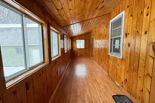 31 Edwards St, Lincoln, ME 04457 - Photo 18