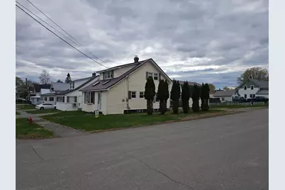 22 Pine Street, East Millinocket, ME 04430 - Photo 24