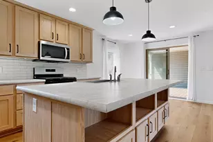 2 Baxter Blvd, Biddeford, ME 04005 - Photo 12
