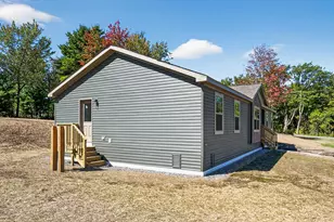 2 Baxter Blvd, Biddeford, ME 04005 - Photo 4