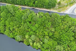 915 Augusta Rd, Belgrade, ME 04917 - Photo 10