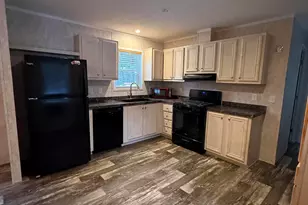 64 Pineland Dr, Winthrop, ME 04364 - Photo 10