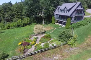 11 Treat St, Belfast, ME 04915 - Photo 4