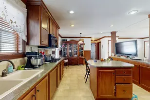8 Sheldon Pl, Lewiston, ME 04240 - Photo 6