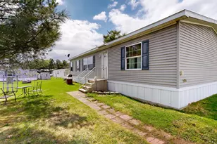 8 Sheldon Pl, Lewiston, ME 04240 - Photo 30