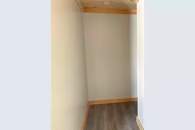 296 N Main Street, Pittsfield, ME 04967 - Photo 12