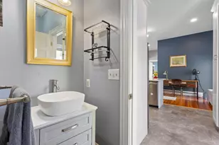 89 Water St, Hallowell, ME 04347 - Photo 16