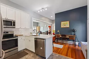 89 Water St, Hallowell, ME 04347 - Photo 8