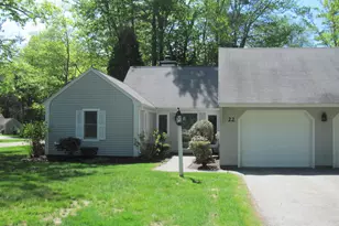 22 Oakwood Ln, Kennebunk, ME 04043 - Photo 2
