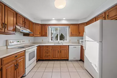22 Oakwood Lane #22, Kennebunk, ME 04043 - Photo 6