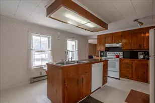 80 Holmes St, Rockland, ME 04841 - Photo 16