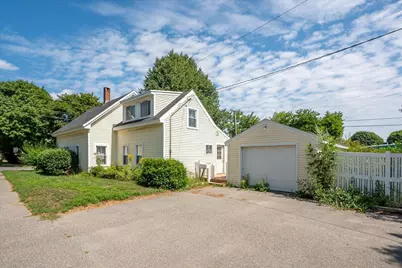 80 Holmes Street, Rockland, ME 04841 - Photo 10