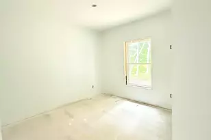 3 Walker Dr, Saco, ME 04072 - Photo 10
