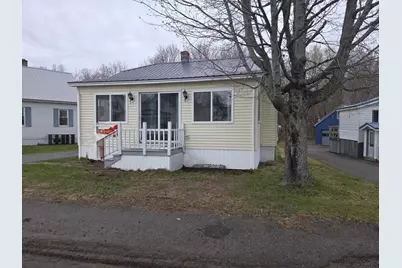 90 Bates Street, Millinocket, ME 04462 - Photo 30