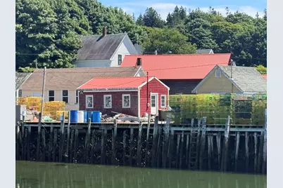 13B Clamshell Alley, Vinalhaven, ME 04863 - Photo 2