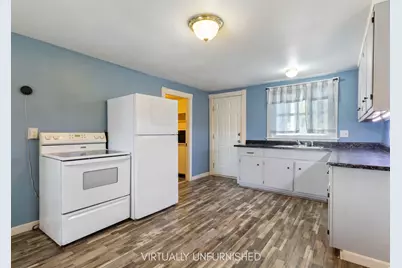 170 Holland Street, Lewiston, ME 04240 - Photo 8