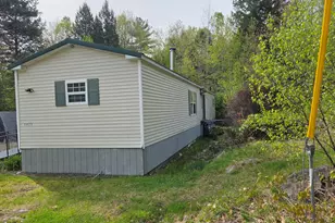 1035 Airline Rd, Clifton, ME 04428 - Photo 20