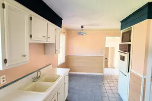 19 Glendale Rd, Caribou, ME 04736 - Photo 10