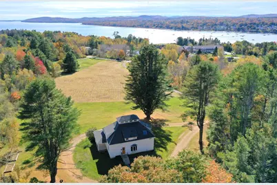 26 Old Searsport Avenue, Belfast, ME 04915 - Photo 2