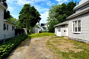 34 Lincoln St, Millinocket, ME 04462 - Photo 32