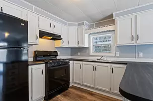575 Main Rd, Westport, ME 04578 - Photo 16
