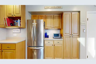 578 Main Street, Monmouth, ME 04259 - Photo 6
