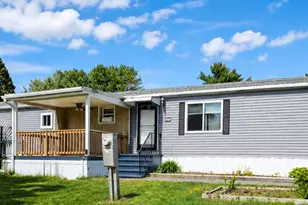 204 Wickham Way, Westbrook, ME 04092 - Photo 2