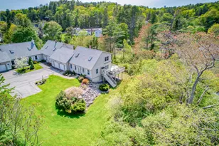 30 Village Ct, Boothbay Harbor, ME 04538 - Photo 2