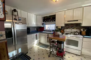 41 Crescent St, Skowhegan, ME 04976 - Photo 16