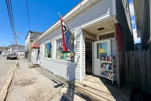 54 W Main St, Vinalhaven, ME 04863 - Photo 1