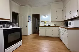 137 S Main St, Auburn, ME 04210 - Photo 6