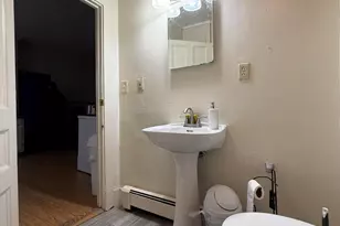 137 S Main St, Auburn, ME 04210 - Photo 12