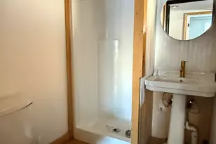 54 W Main St, Vinalhaven, ME 04863 - Photo 4