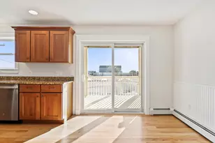 7 Heath St, Old Orchard Beach, ME 04064 - Photo 20
