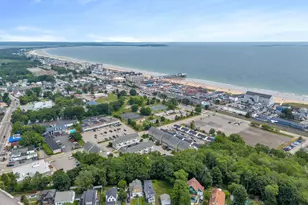 7 Heath St, Old Orchard Beach, ME 04064 - Photo 4