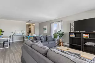 1 Cleaves St, Old Orchard Beach, ME 04064 - Photo 4
