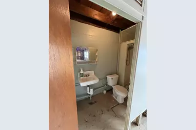 43 Eustis Street, Lewiston, ME 04240 - Photo 28