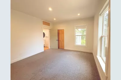 17 Grove Street, Rockland, ME 04841 - Photo 18