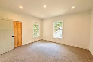 17 Grove St, Rockland, ME 04841 - Photo 22