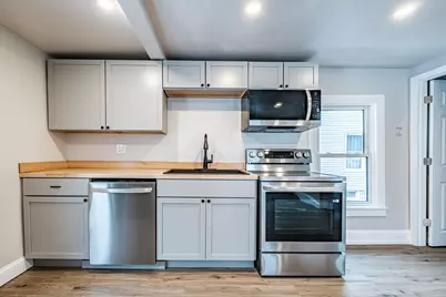 566 Washington Avenue, Portland, ME 04103 - Photo 8