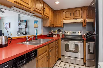 191 E Grand Avenue #203, Old Orchard Beach, ME 04064 - Photo 10