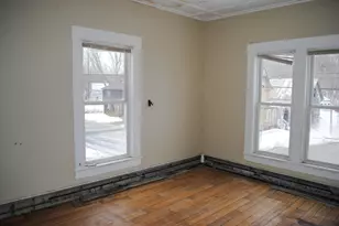 51 Pleasant St, Sanford, ME 04083 - Photo 10
