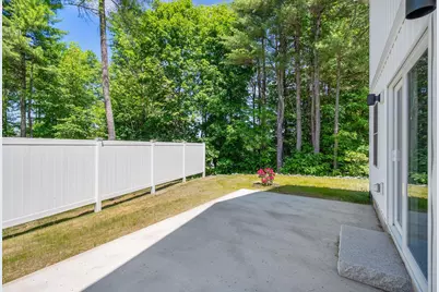 11 Village Green Circle, Oakland, ME 04963 - Photo 10
