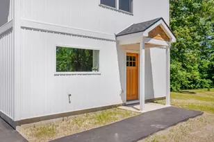 11 Village Green Cir, Oakland, ME 04963 - Photo 14