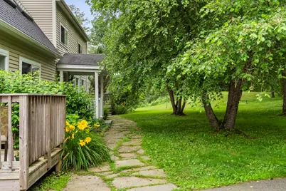 5 Hillside Place #2, Boothbay, ME 04537 - Photo 4