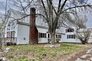 15 Garfield St, Madison, ME 04950 - Photo 1